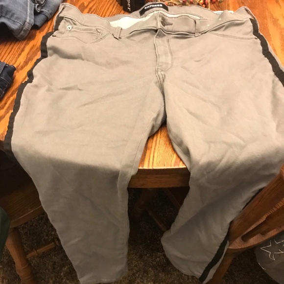 Express Jean Leggings- never worn - Picture 3 of 5